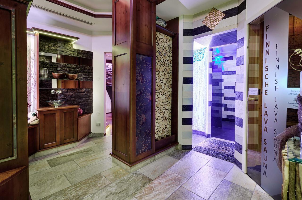 Alpinstyle Hotel Ischgl Exterior photo